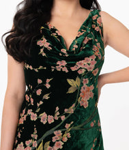 Load image into Gallery viewer, UNIQUE VINTAGE- EMERALD BURNOUT FLORAL DRESS