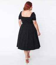 Load image into Gallery viewer, UNIQUE VINTAGE- BLACK SWEETHEART DRESS
