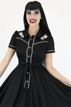 Load image into Gallery viewer, HEMET - BLACK WESTERN DRESS
