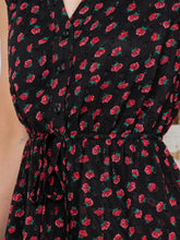 Load image into Gallery viewer, LA SOUL - ROSE PRINT DRESS
