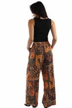 Load image into Gallery viewer, SCULLY - PAISLEY PALAZZO PANT

