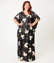 Load image into Gallery viewer, UNIQUE VINTAGE - CRANE PRINT CAFTAN
