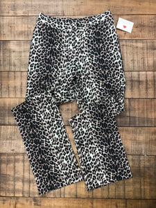 RELOVED- LEOPARD PANTS- 9
