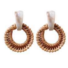 Load image into Gallery viewer, ST. ARMANDS- CREAM RATTAN EARRING

