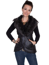 Load image into Gallery viewer, SCULLY- FAUX FUR VEST
