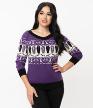Load image into Gallery viewer, FINAL SALE UNIQUE VINTAGE- KNIT PATTERNED SWEATER
