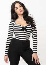 Load image into Gallery viewer, UNIQUE VINTAGE- STRIPED KNIT TOP
