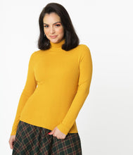 Load image into Gallery viewer, UNIQUE VINTAGE- MUSTARD TURTLENECK
