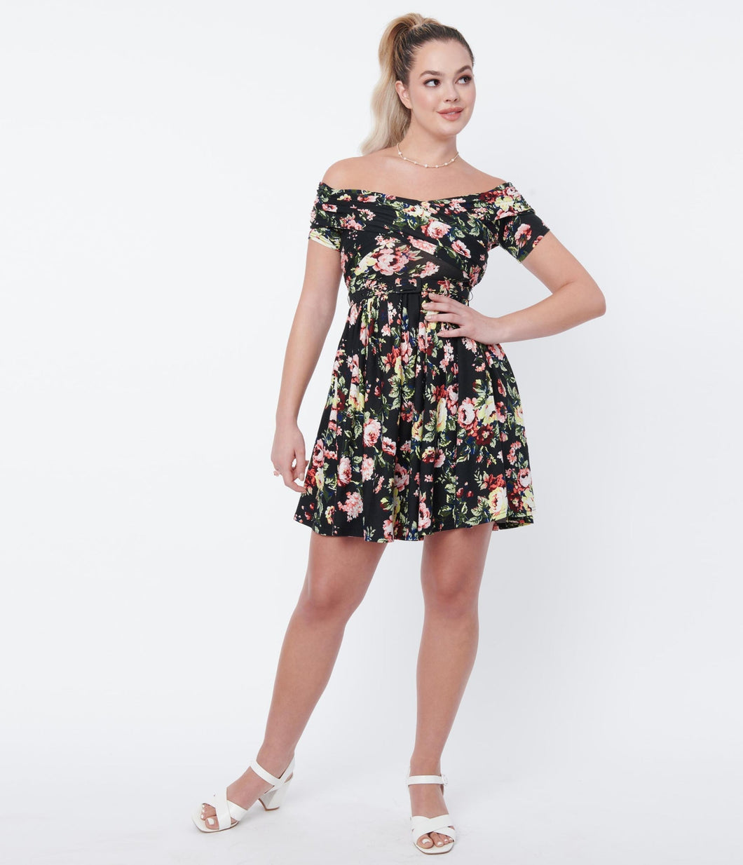UNIQUE VINTAGE- OFF SHOULDER FLORAL MINI DRESS – HepKat Clothing