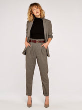 Load image into Gallery viewer, APRICOT- TAN CHECK JACKET

