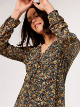 Load image into Gallery viewer, APRICOT- GREEN DITSY FLORAL DRESS
