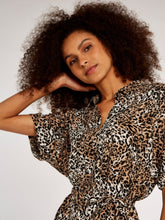 Load image into Gallery viewer, APRICOT- LEOPARD SHIRT DRESS
