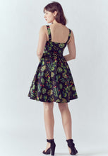 Load image into Gallery viewer, EVA ROSE- SUCCULENT PRINT DRESS
