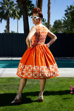 Load image into Gallery viewer, FINAL SALE OBLONG BOX- BLOCK DRESS IN TURQ AND ORANGE

